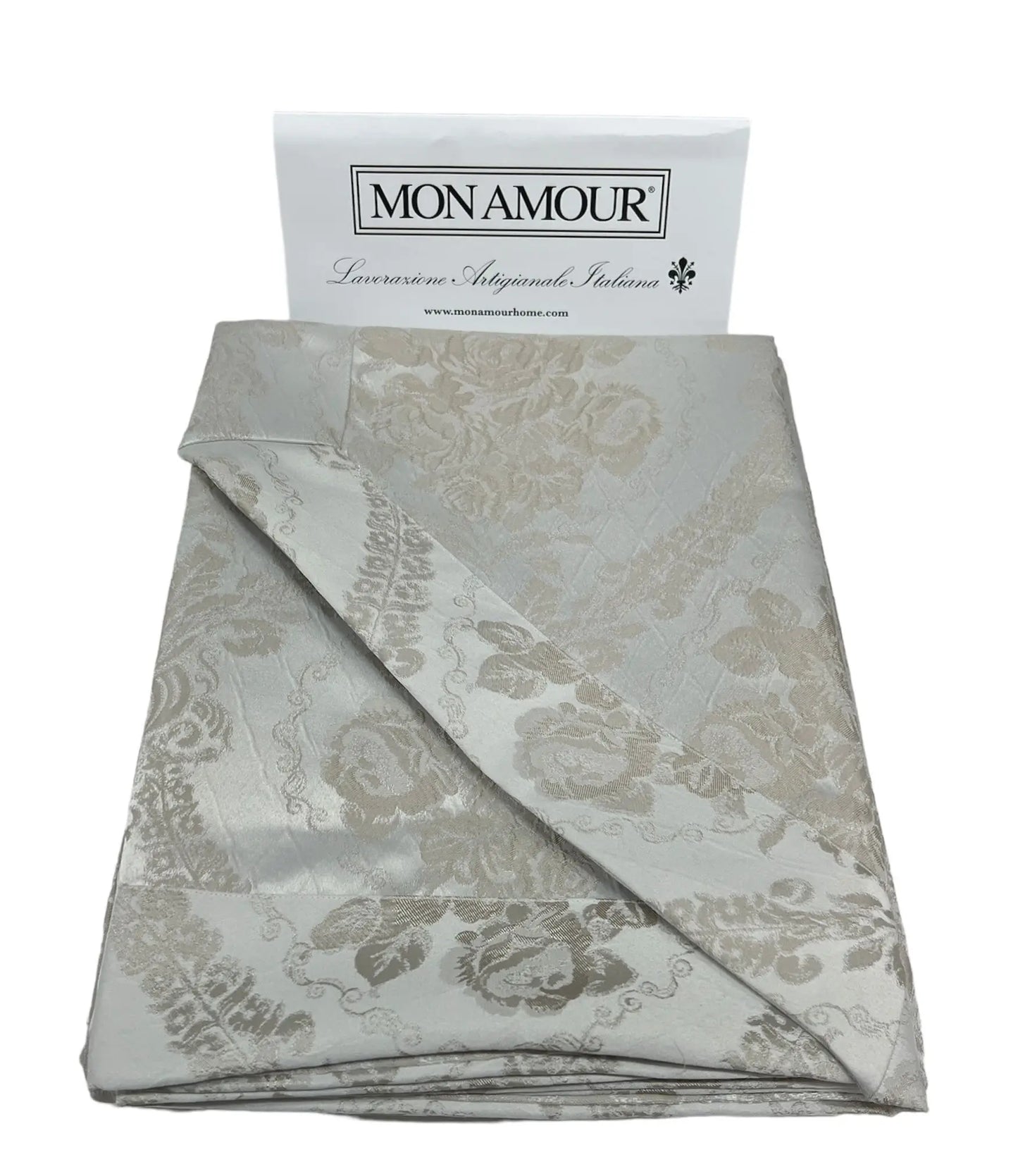 copriletto estivo matrimoniale, colore beige , classico