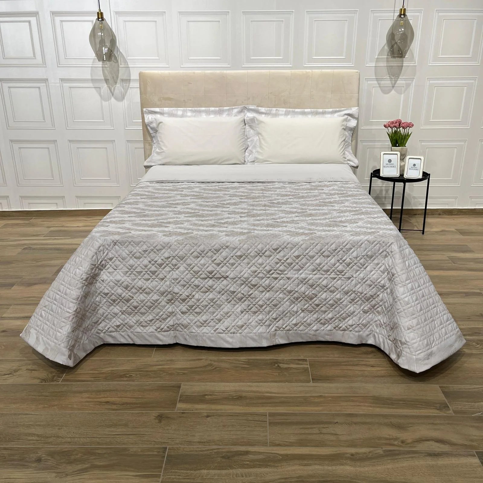 trapunta matrimoniale , colore beige